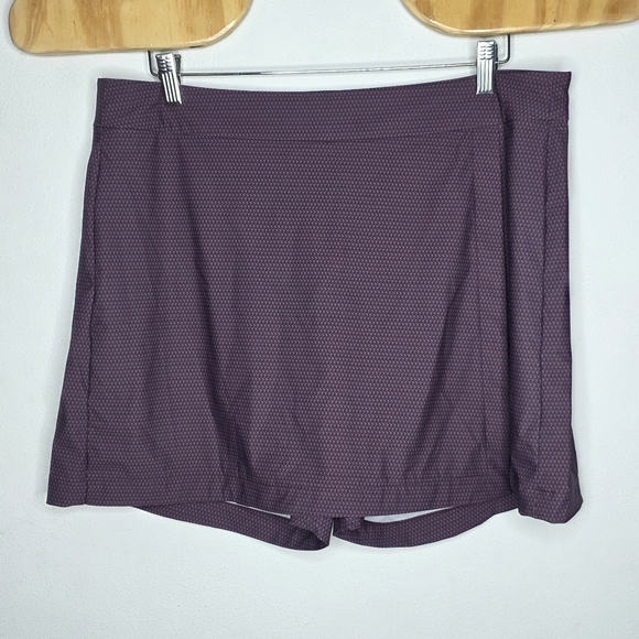 Spanx Womens Sunshine‎ Skort Shorts 6"  Size XL Dark Cherry - Picture 1 of 4